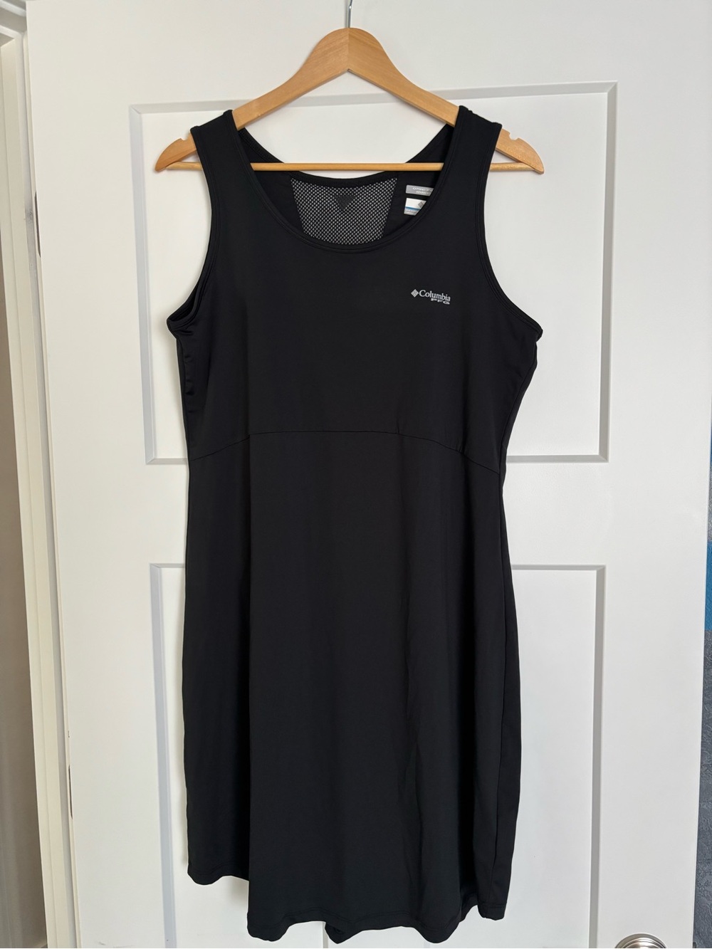 Columbia Women’s Black Sleeveless Midi Dress